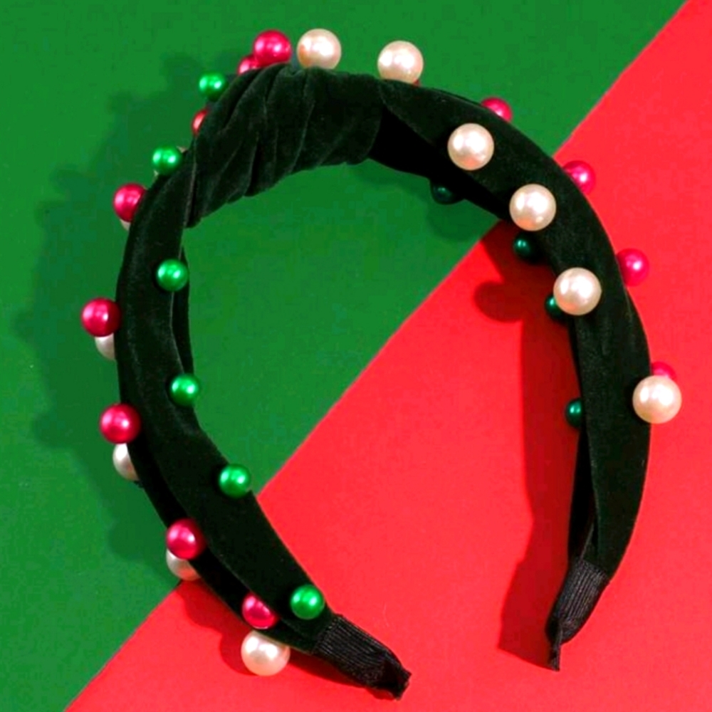 Green velvet headband with pearls for Christmas knot design